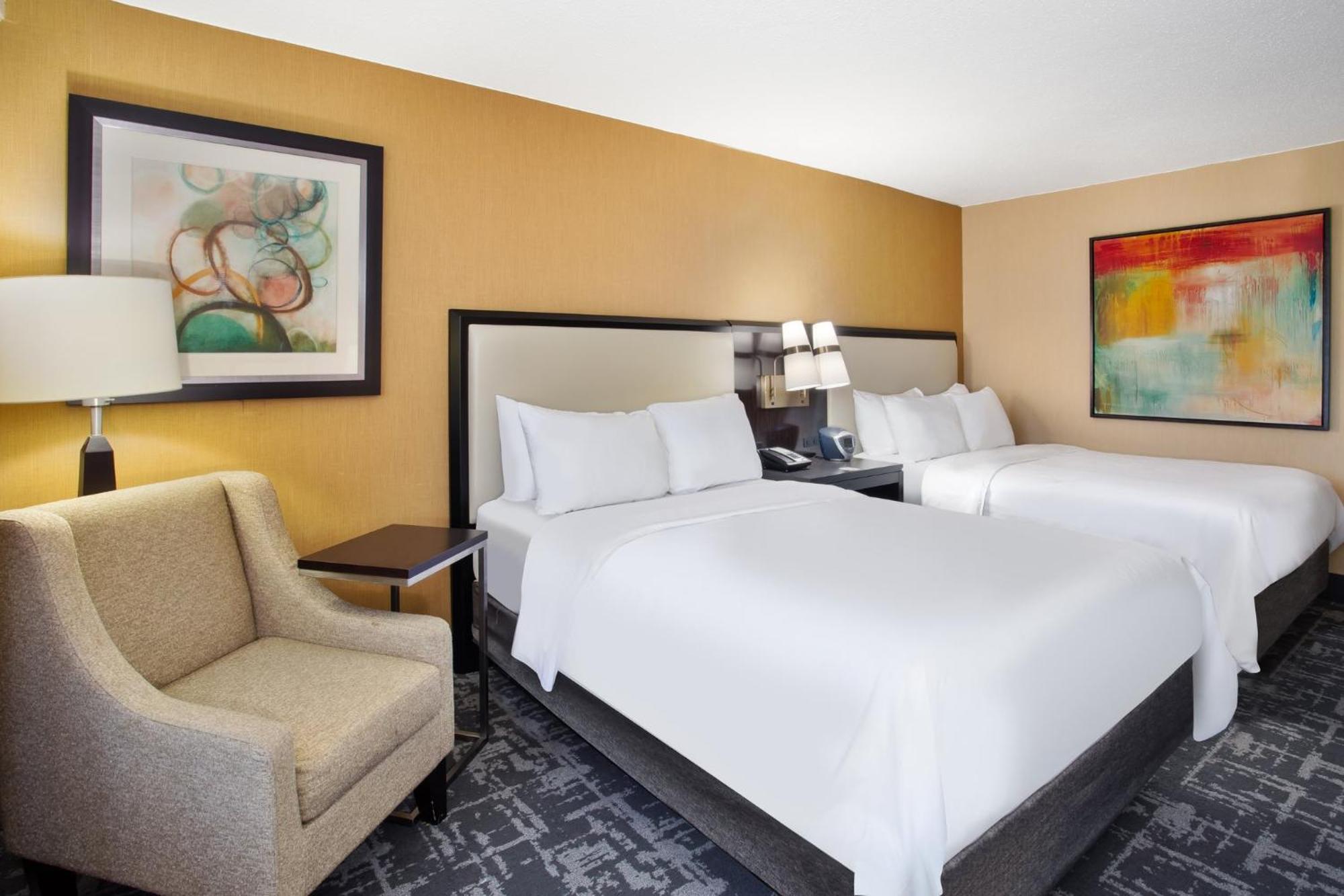 Crowne Plaza Greenville By Ihg Extérieur photo